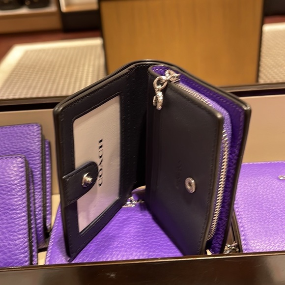 Coach Snap Wallet
Silver/Sport Purple - Picture 3 of 16